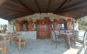 Mountain House Kastro